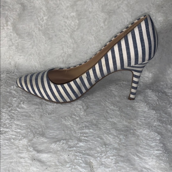 Merona Blue and White Heels with Pointed Toe - Picture 8 of 11